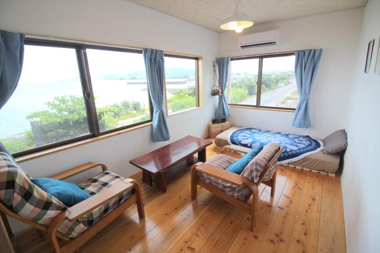 Beach Side Hotel Yamoriyanonikai Nago Kültér fotó