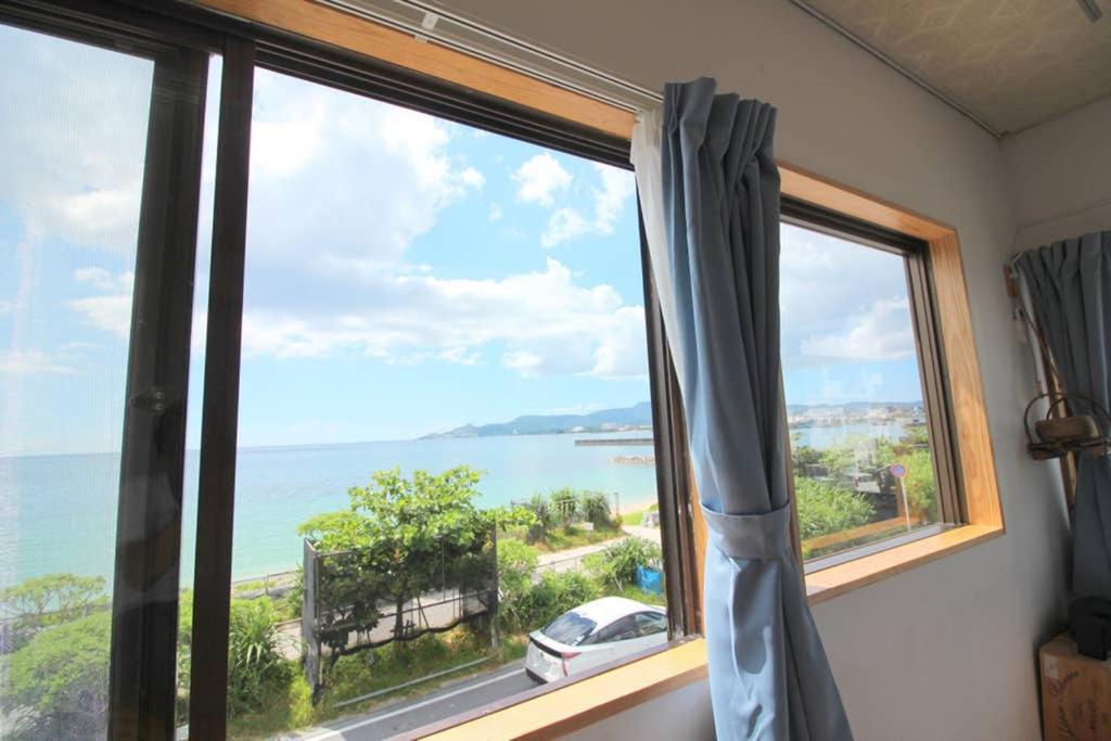Beach Side Hotel Yamoriyanonikai Nago Kültér fotó