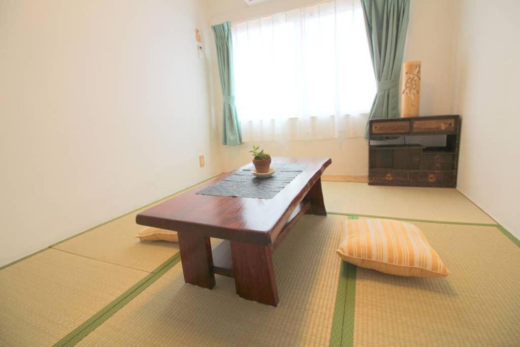 Beach Side Hotel Yamoriyanonikai Nago Kültér fotó